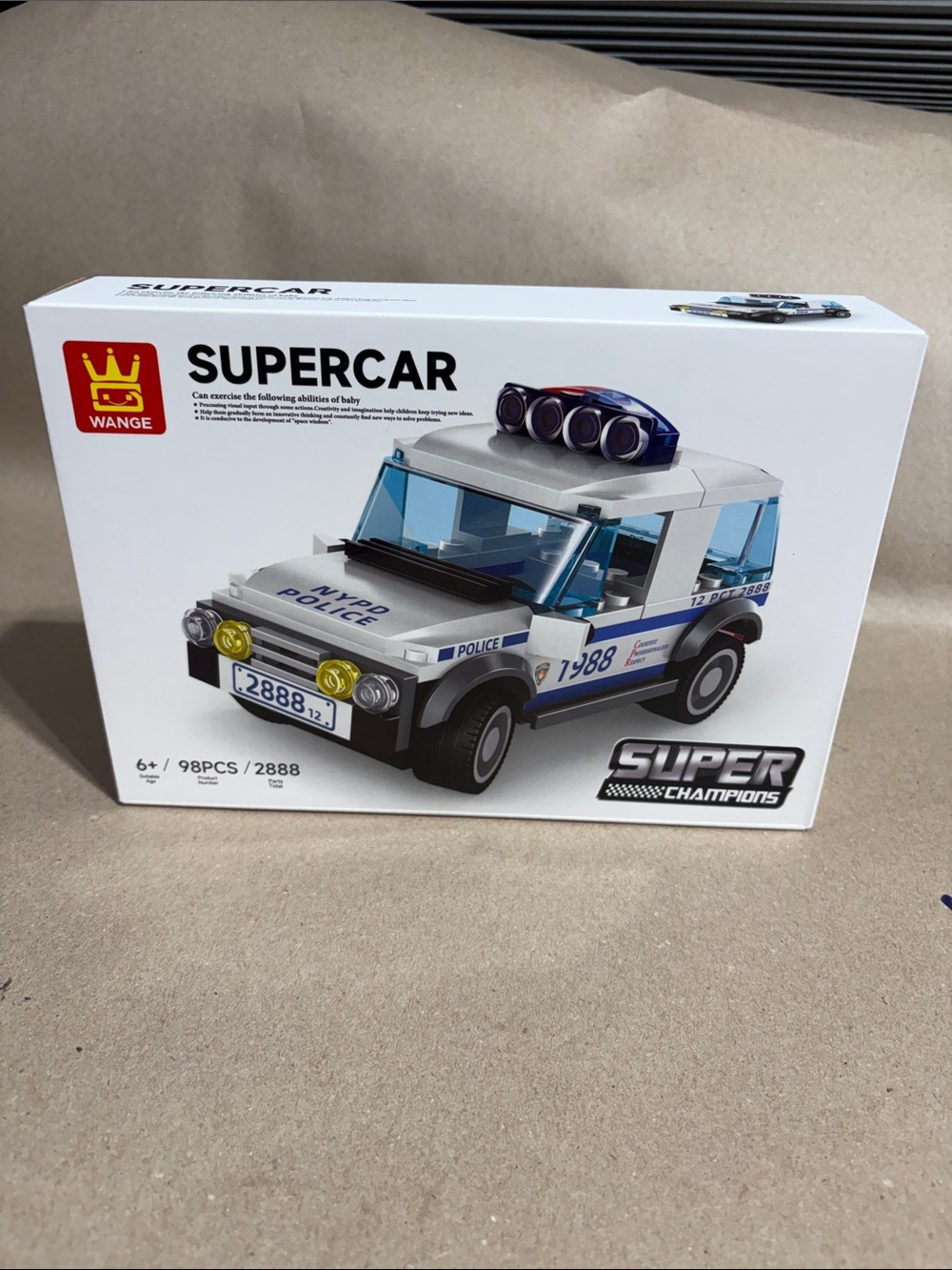 21. Wange Supercar Police Building Toy - White and Blue